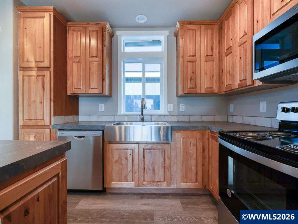 5636 Edith Way Klamath Falls, OR 97603 - Photo 11 of 23