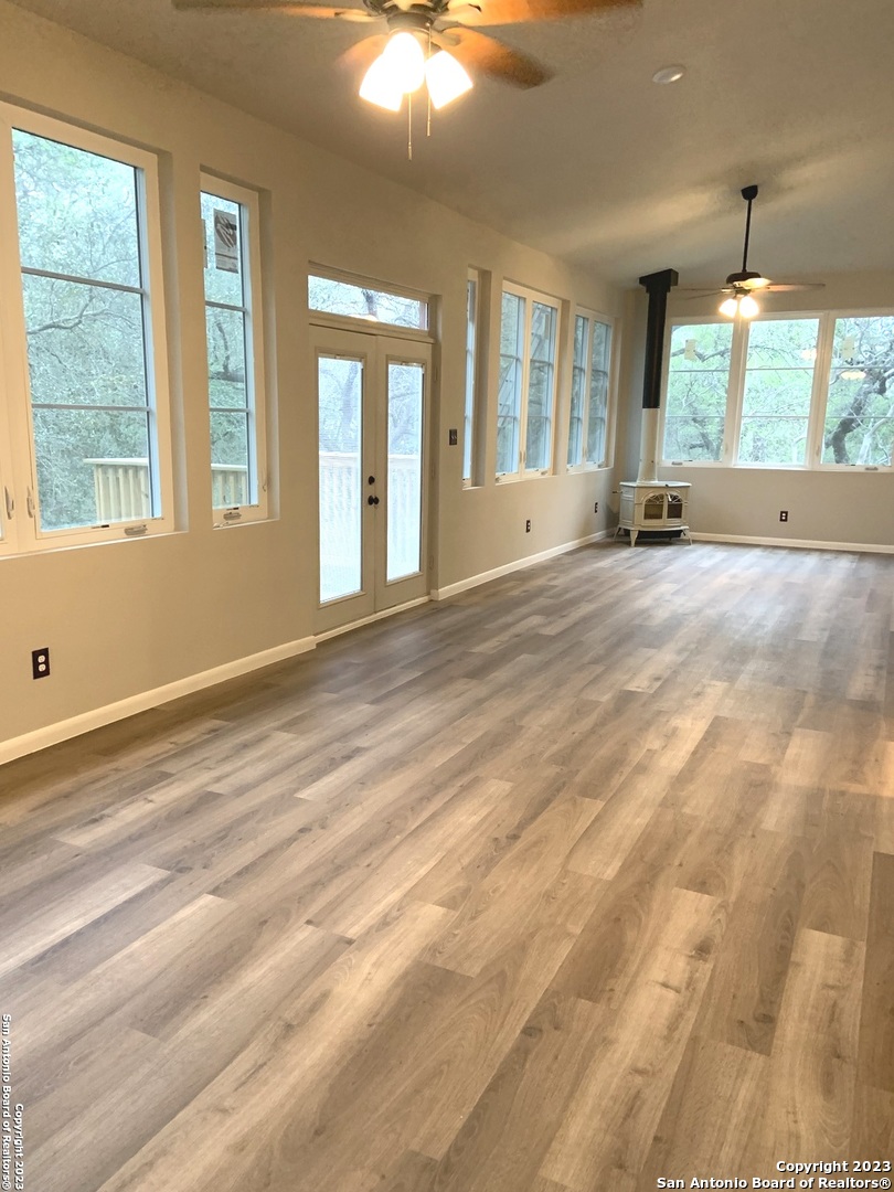 930 County Road 2720 Mico, TX 78056 - Photo 13 of 37