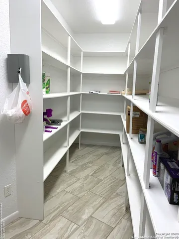 $2,495 | 930 County Road 2720, Mico, TX 78056