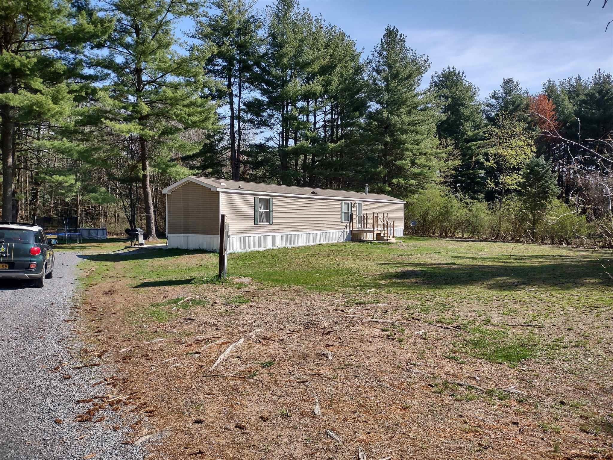 260 Wilbur Road Schuylerville, NY 12871 - Photo 9 of 26 Photo 9
