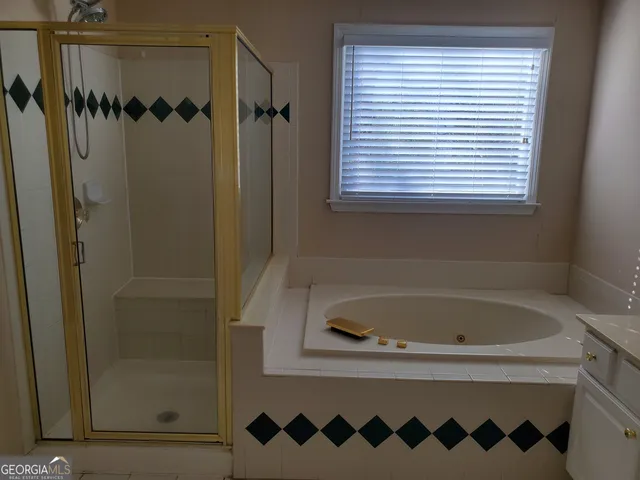 $2,400 | 1249 Thorncliff Court, Lawrenceville, GA 30044