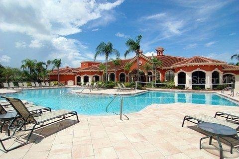 2739 Via Capri, Unit 1014 Clearwater, FL 33764 - Photo 2 of 48