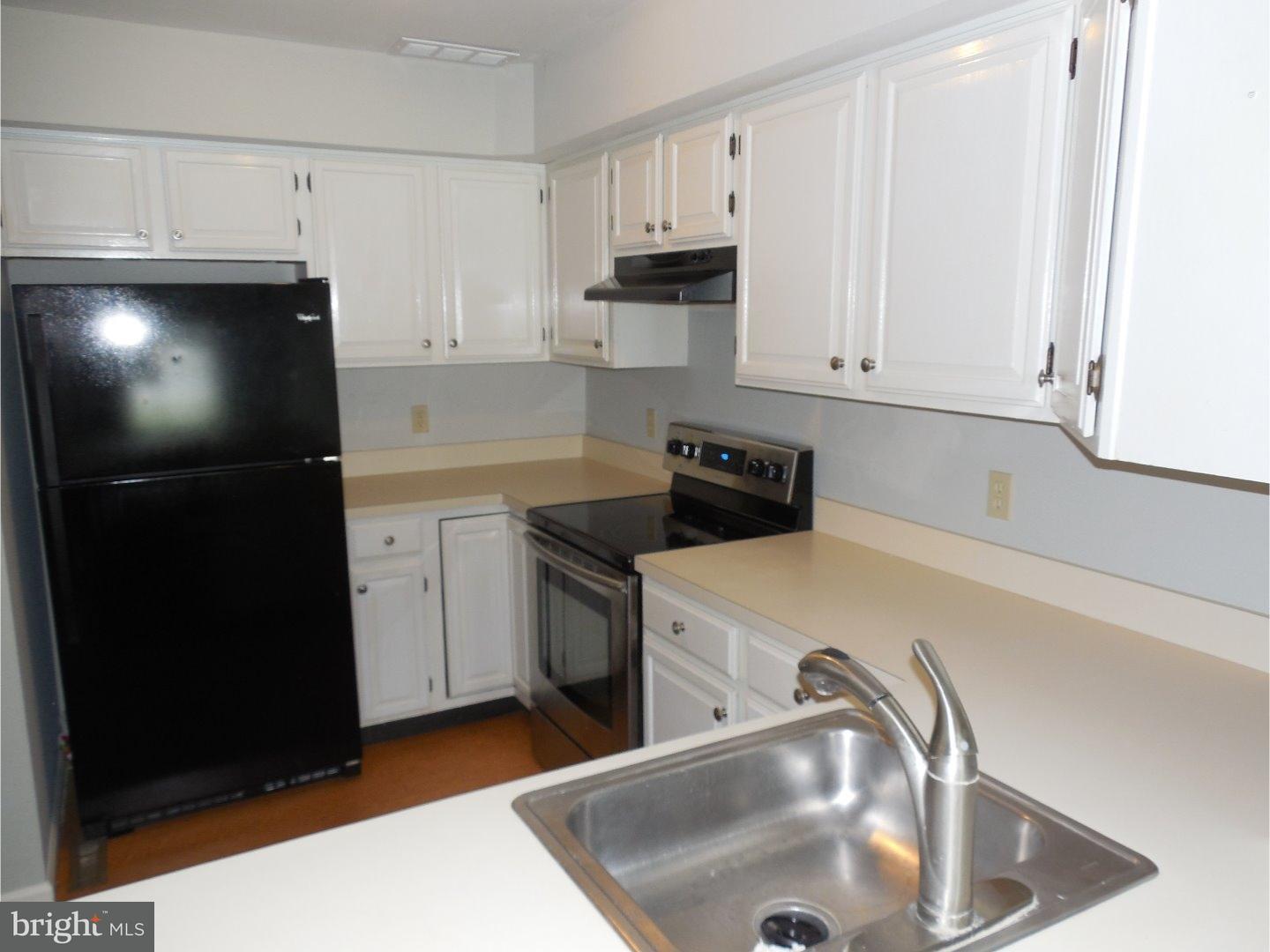 671 Deer Run Road Perkasie, PA 18944 - Photo 7 of 14 Kitchen