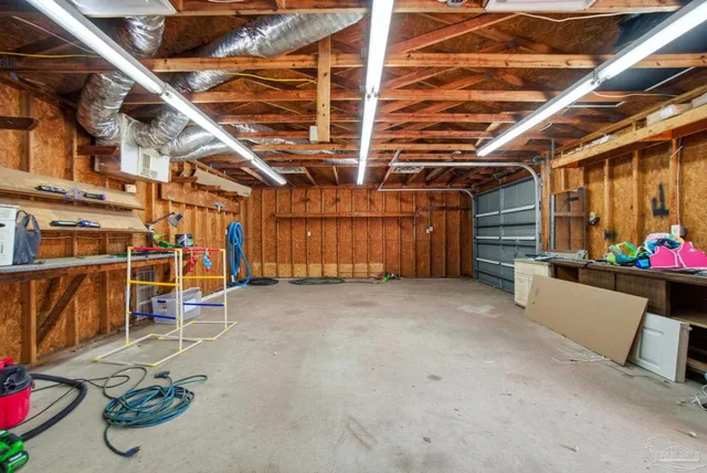 a view of a yard in front of house