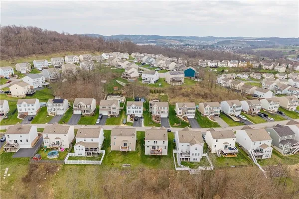 $430,000 | 313 Everest Circle, Houston, PA 15342