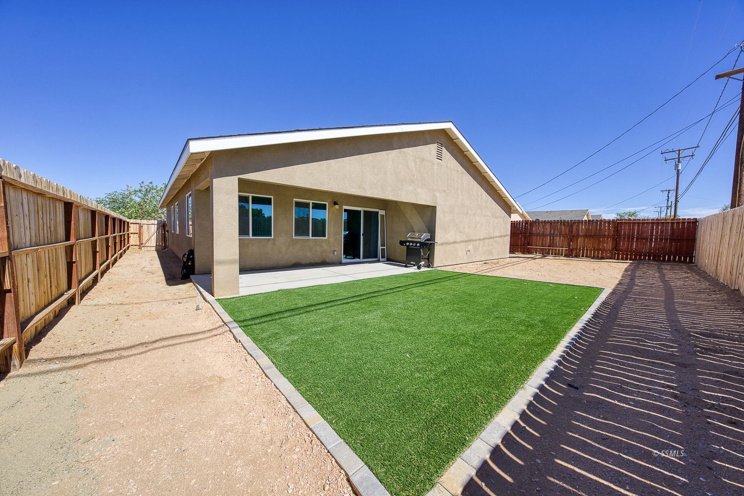 1117 Porter Street Ridgecrest, CA 93555 - Photo 32 of 36