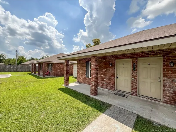 $800 | 3322 Carver Road, Unit A, Lake Charles, LA 70615