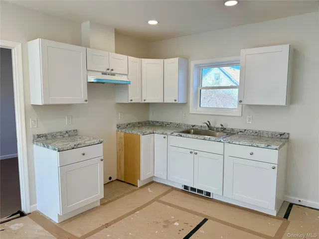 $875,000 | 172 Front Street, Unit 172, Port Jervis, NY 12771