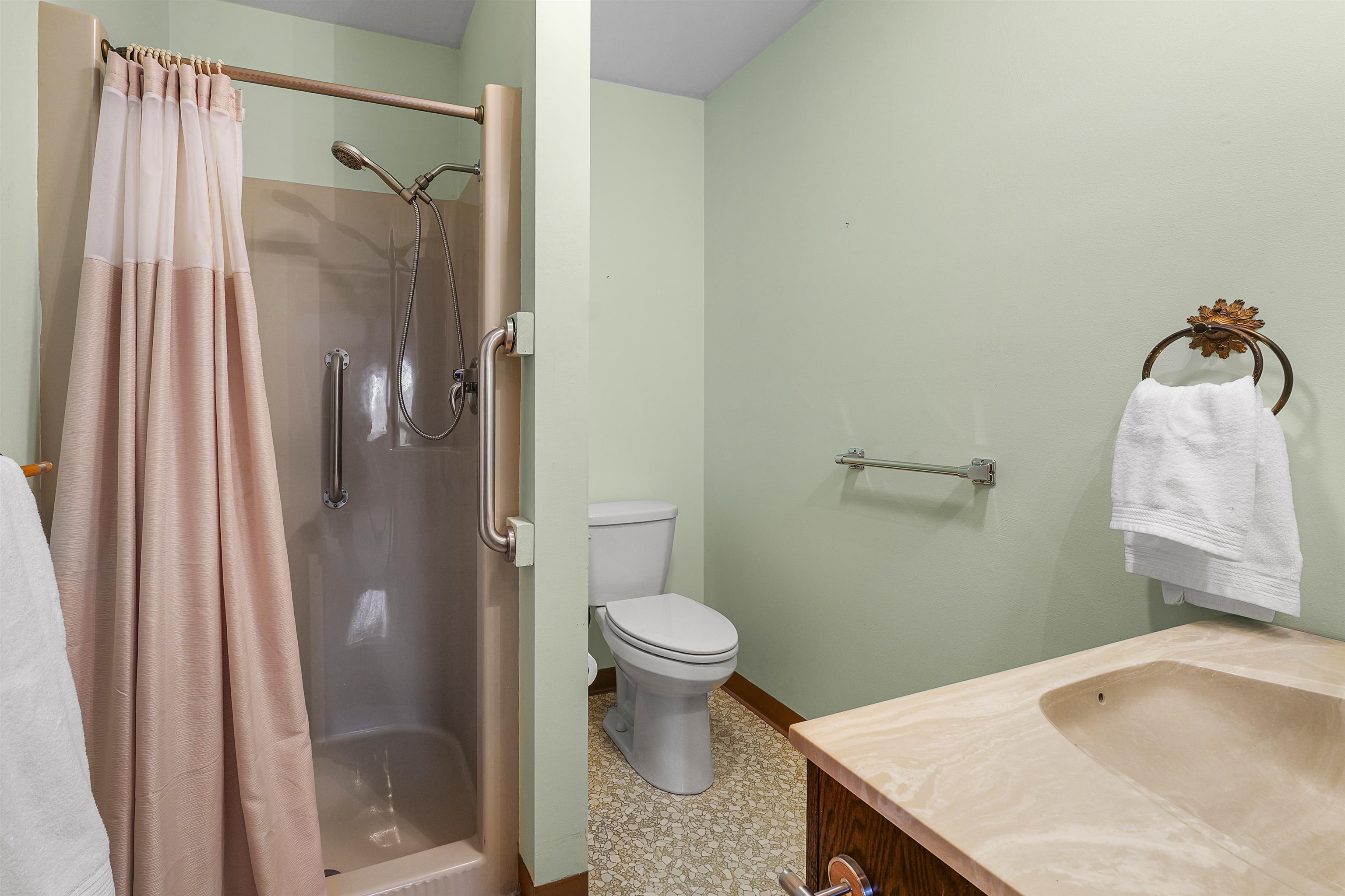 104 Cherokee Road Beaver Dam, WI 53916 - Photo 17 of 31