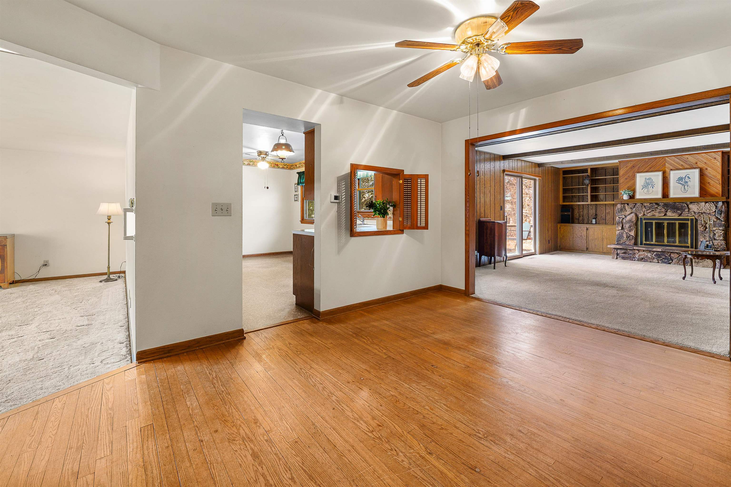 104 Cherokee Road Beaver Dam, WI 53916 - Photo 10 of 31