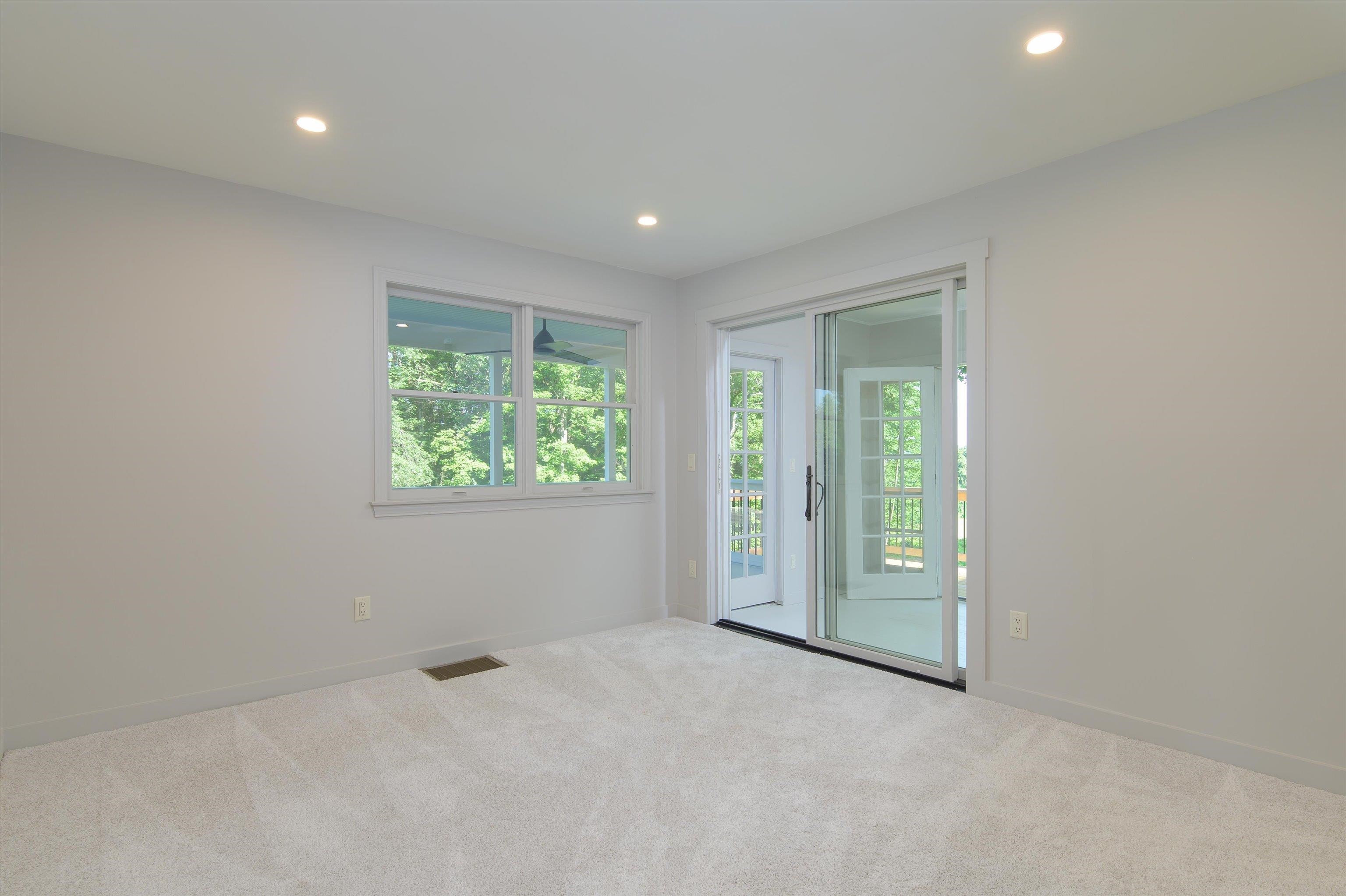 69 High Street Walpole, NH 03608 - Photo 27 of 60