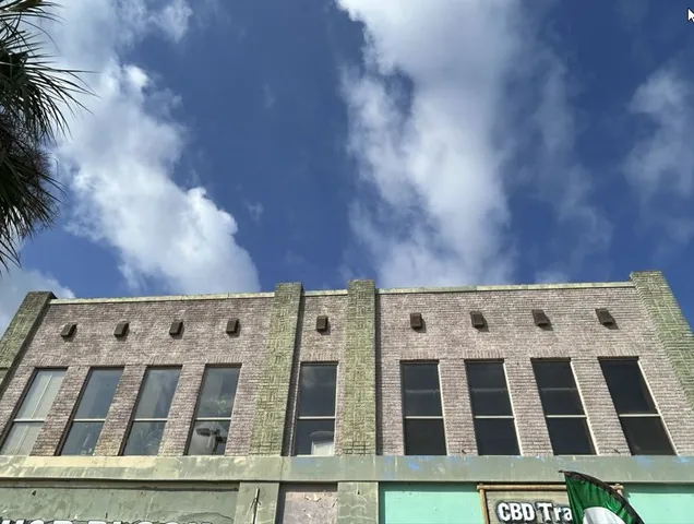 $1,100 | 358 South Commercial Street, Unit 2, Aransas Pass, TX 78336