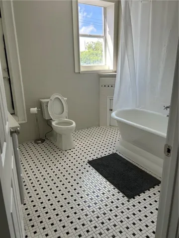 $1,100 | 358 South Commercial Street, Unit 2, Aransas Pass, TX 78336