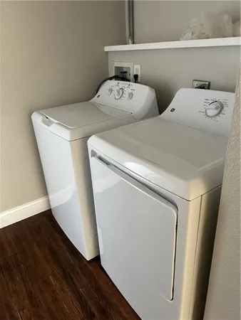 $1,100 | 358 South Commercial Street, Unit 2, Aransas Pass, TX 78336