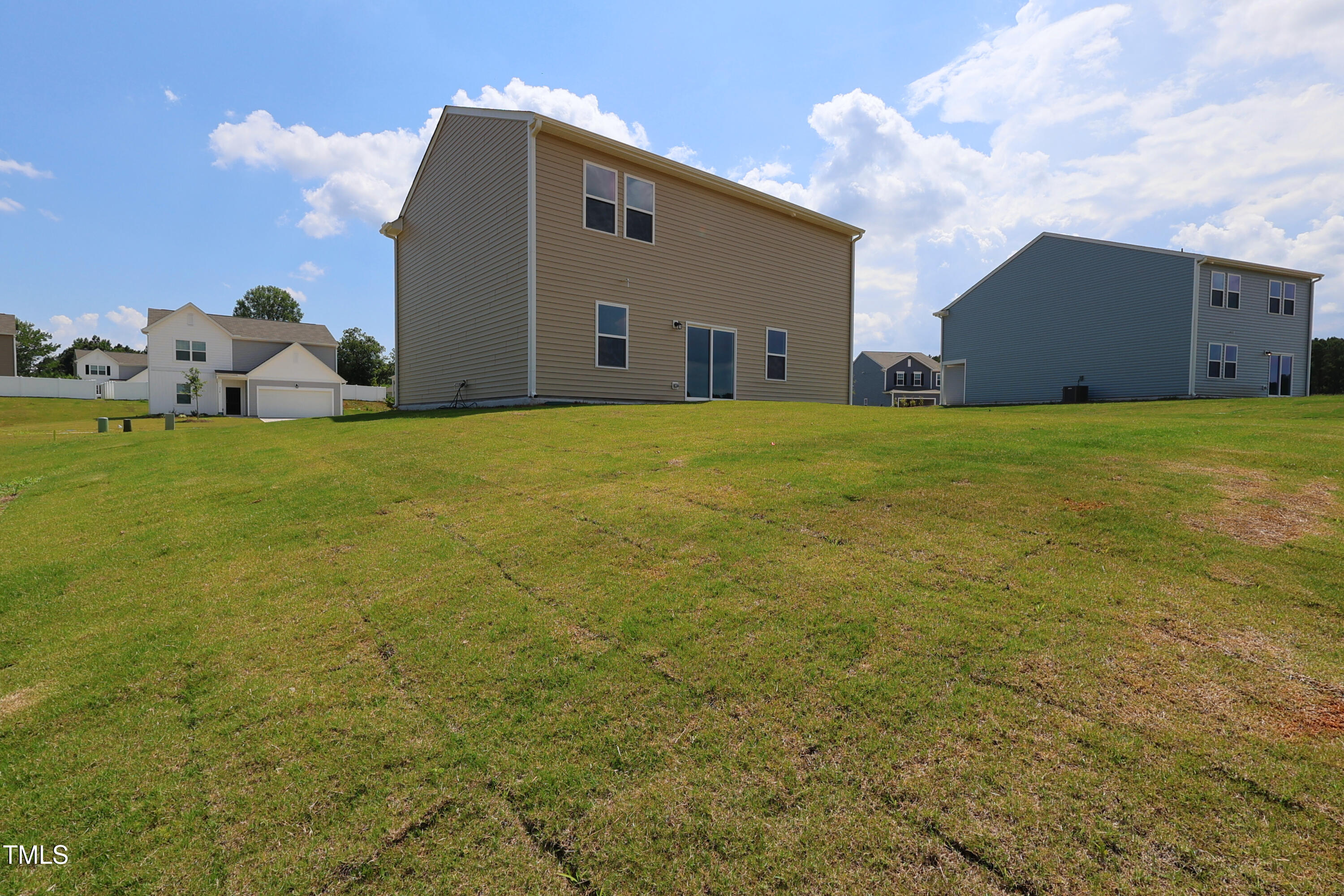 935 Bombardier Ln Spring Spring Hope, NC 27882 - Photo 5 of 43 Back Left