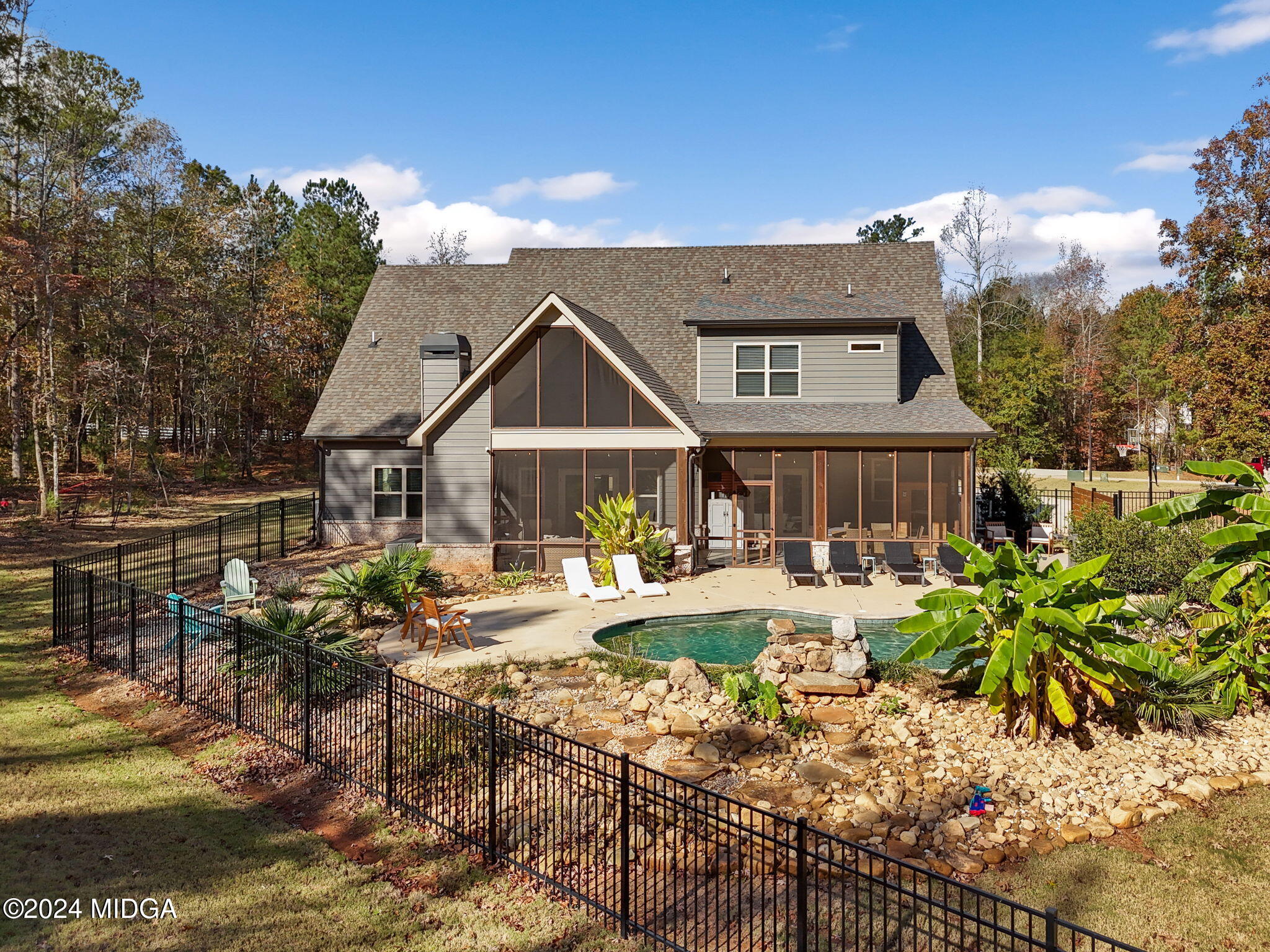 131 Belmont Way Forsyth, GA 31029 - Photo 53 of 68 a front view of a house with garden