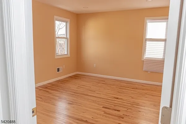 $3,600 | 400 Florence Avenue, Unit 1, Hillside, NJ 07205