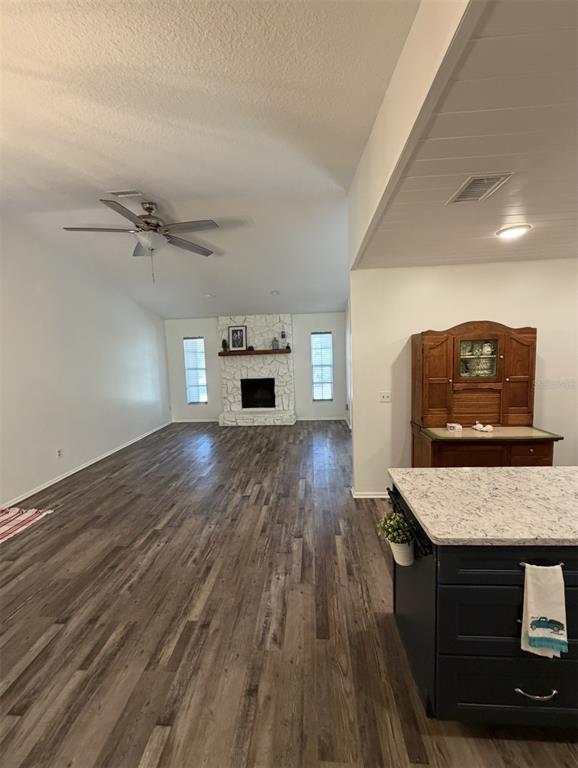 2810 Hilliard Isle Road Kissimmee, FL 34744 - Photo 7 of 55 Gallery Image 7