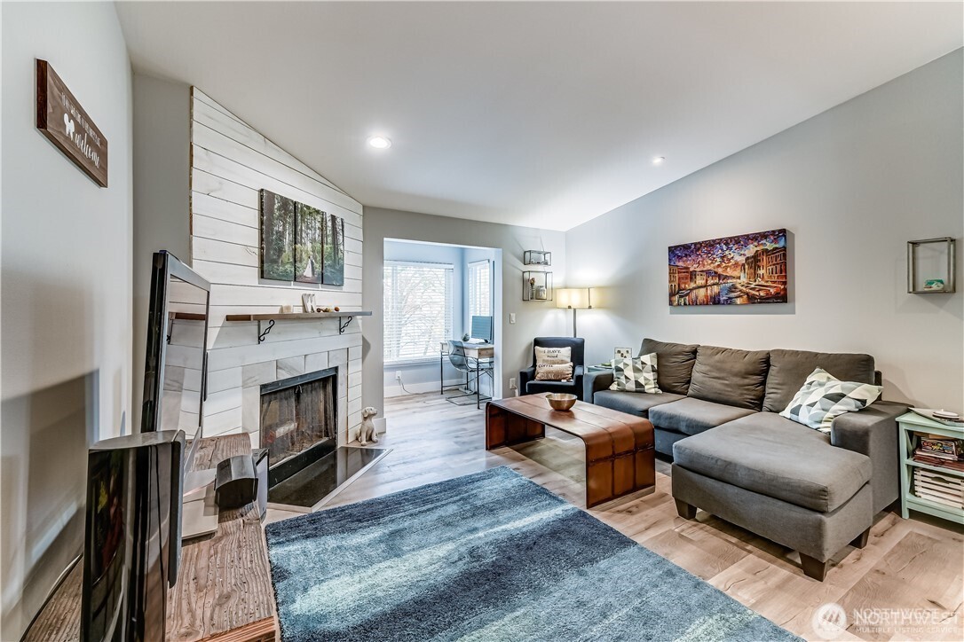 975 Aberdeen Avenue Northeast, Unit G302 Renton, WA 98056 - Photo 12 of 22