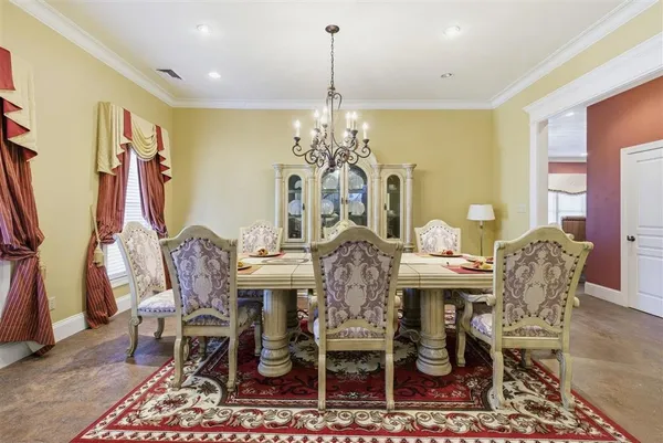 $599,000 | 4817 Riverview Lane, Lake Charles, LA 70605