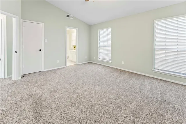 $1,900 | 1017 Weston Drive, Unit 1017, Garland, TX 75043