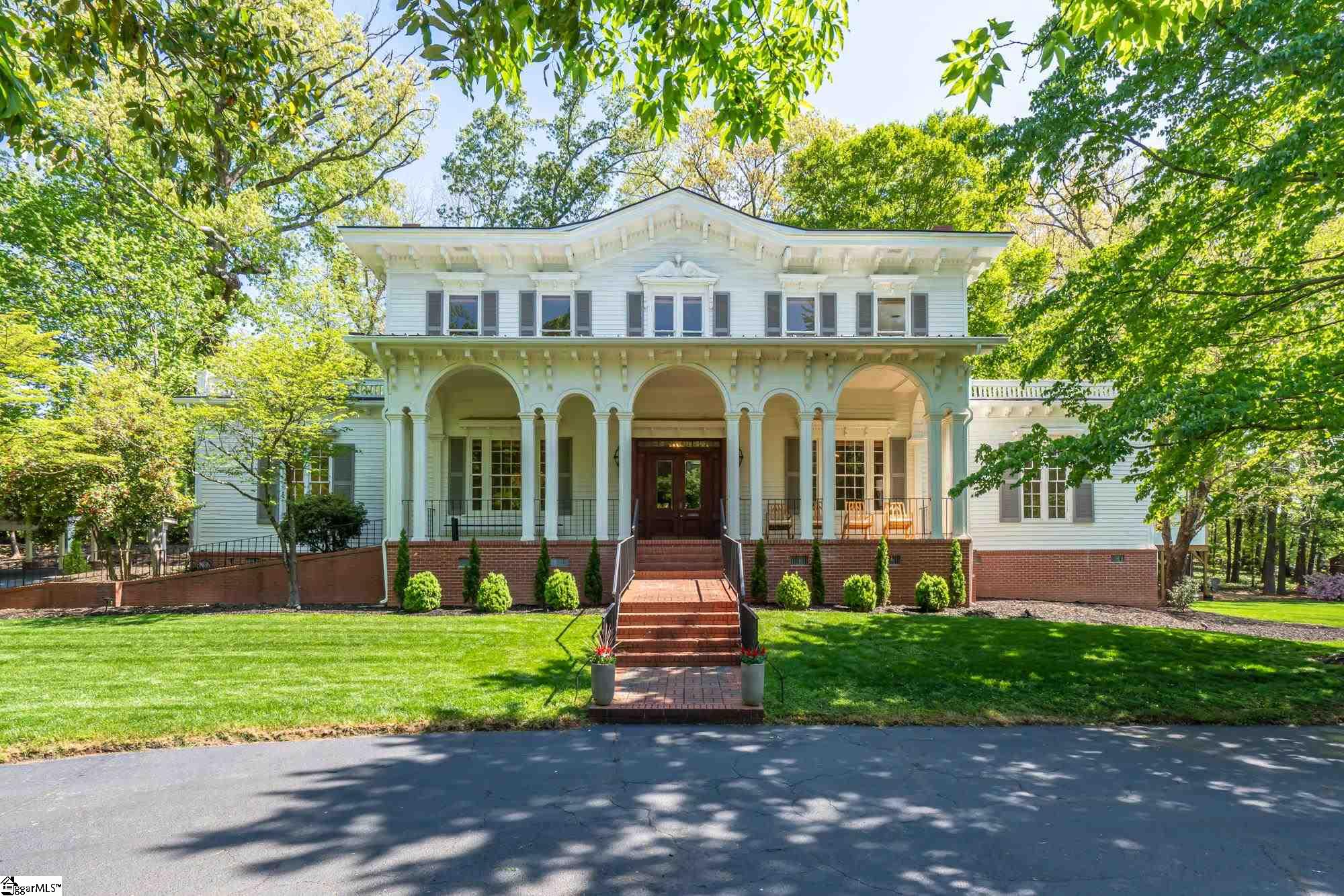 8 Bennett Street Greenville, SC 29601 - Photo 2 of 35