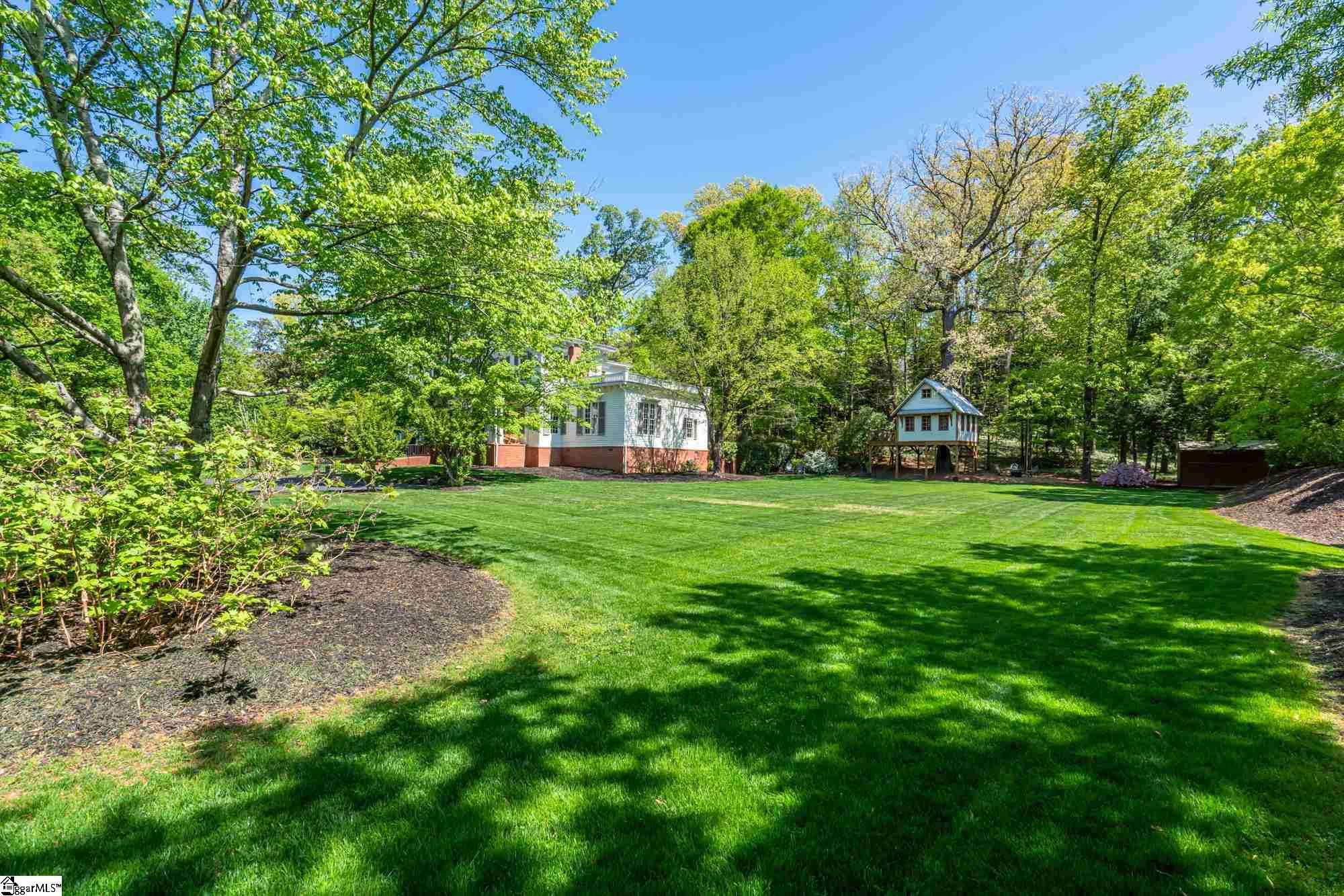 8 Bennett Street Greenville, SC 29601 - Photo 3 of 35