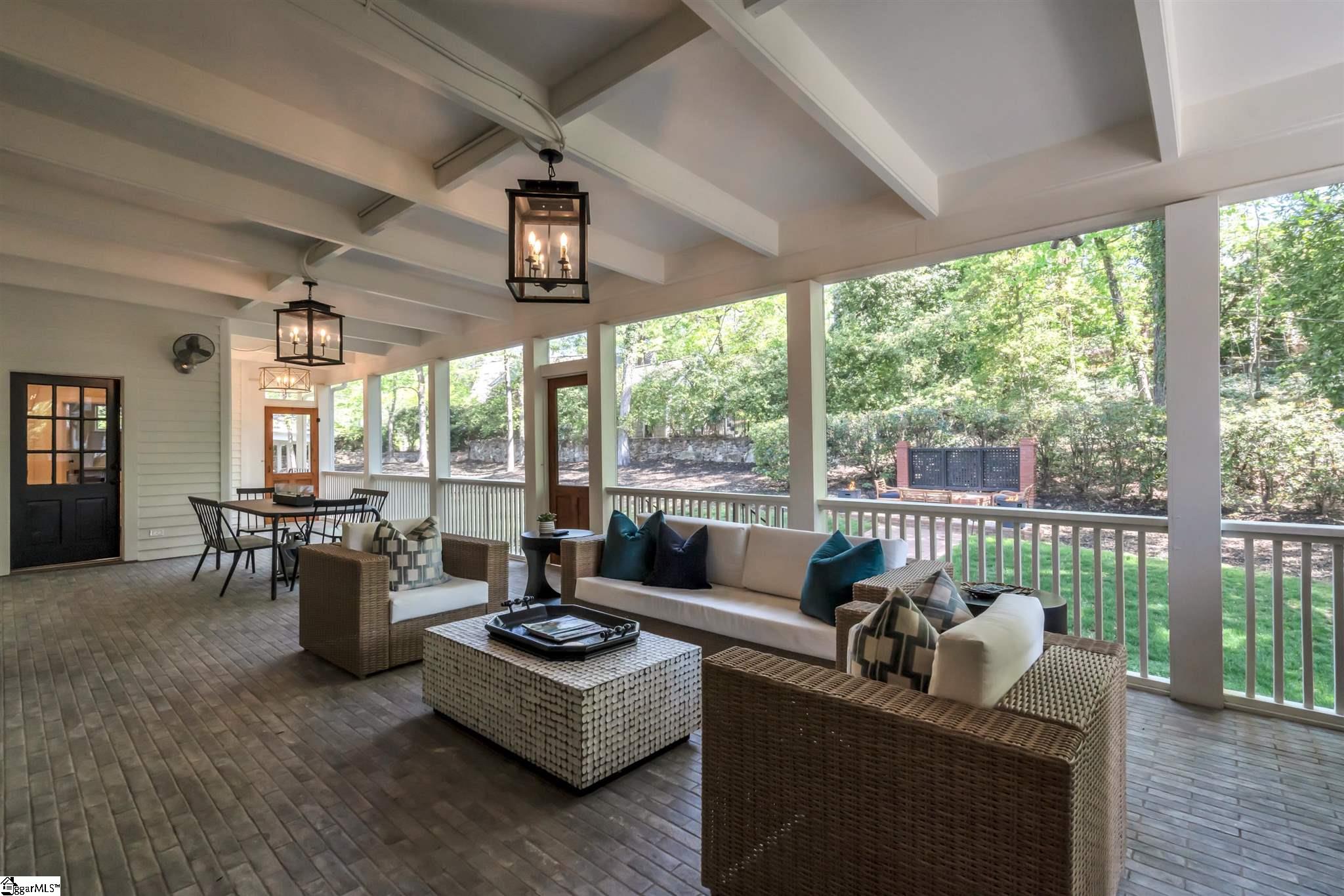 8 Bennett Street Greenville, SC 29601 - Photo 27 of 35