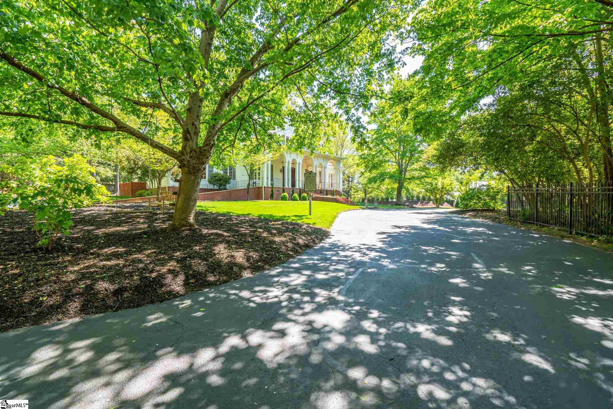 8 Bennett Street Greenville, SC 29601 - Photo 34 of 35