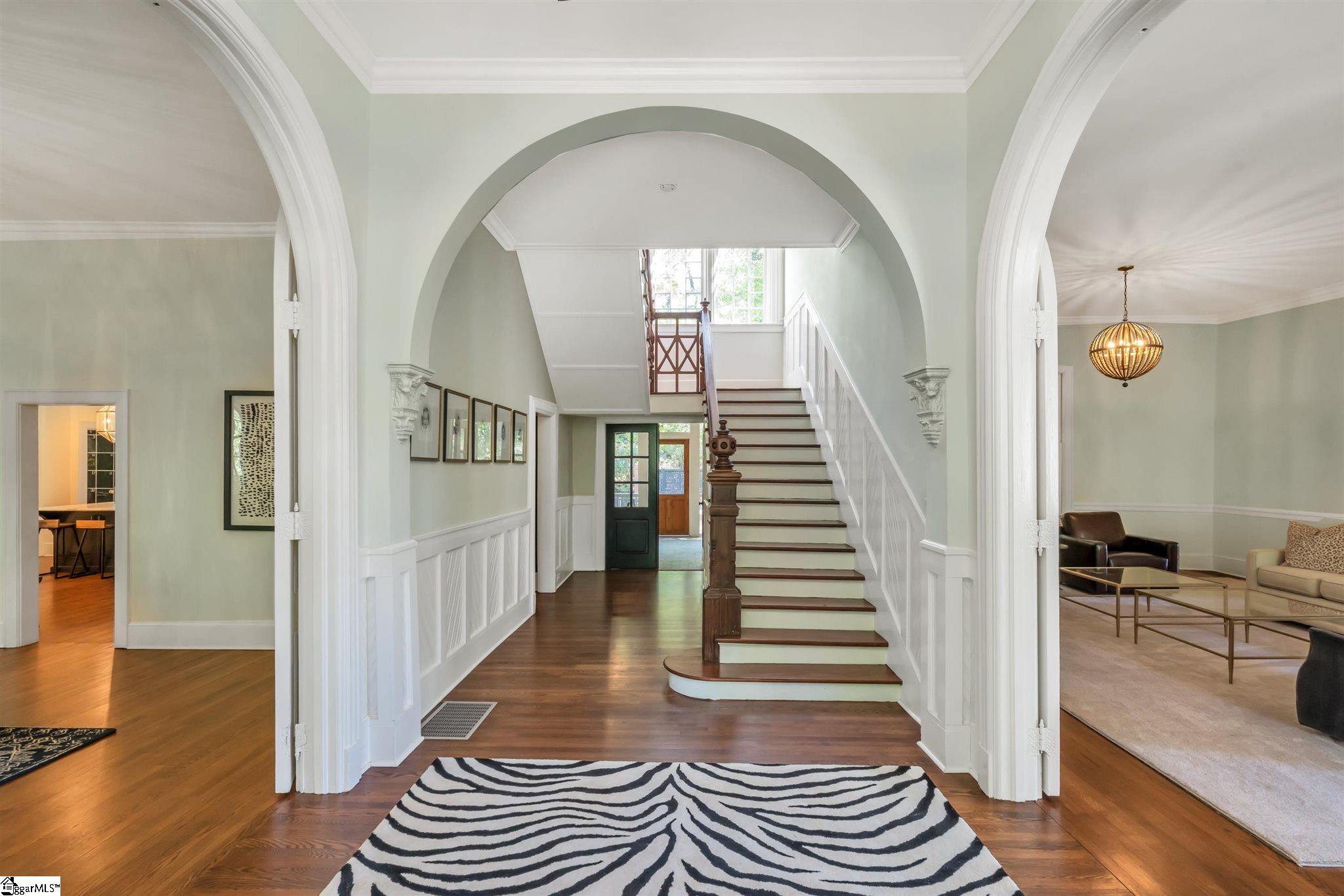 8 Bennett Street Greenville, SC 29601 - Photo 5 of 35