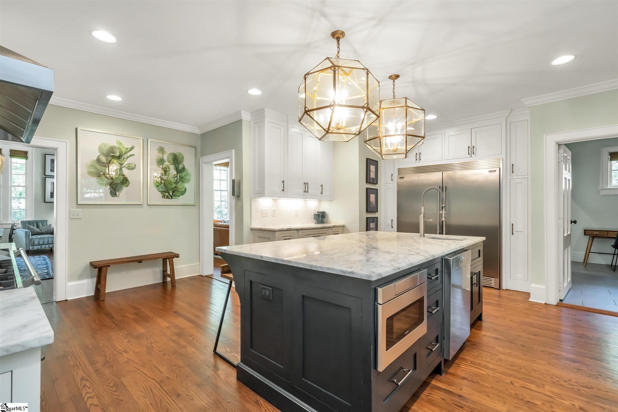 8 Bennett Street Greenville, SC 29601 - Photo 10 of 35