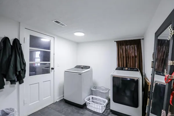 $279,900 | 7021 Highway 29, Frankfort, IN 46041