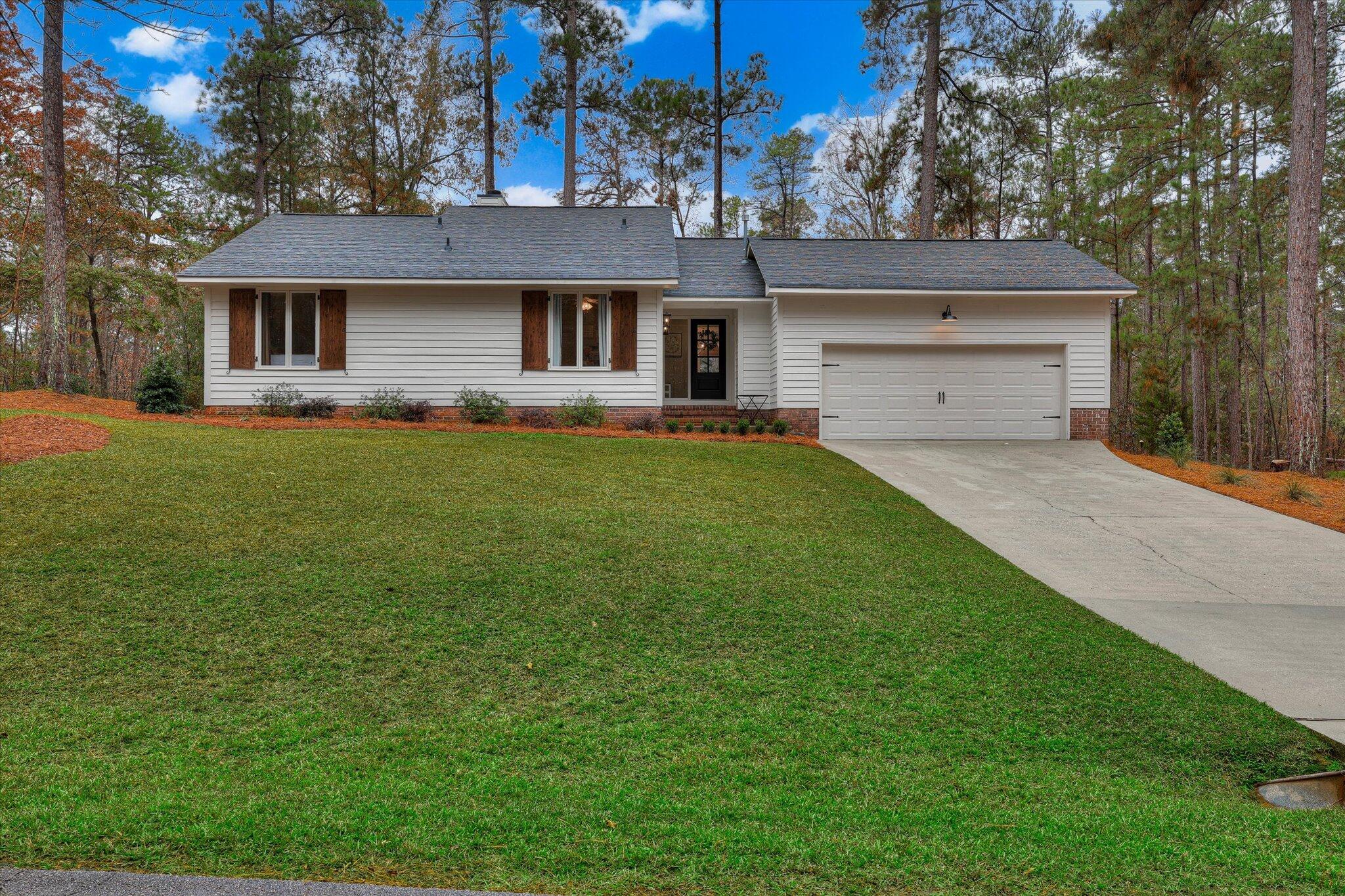 118 Southwind Drive McCormick, SC 29835 - Photo 1 of 46 01-101