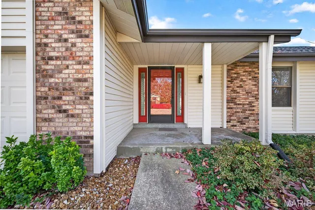 $315,000 | 2741 Penbrooke Lane, St. Charles, MO 63301