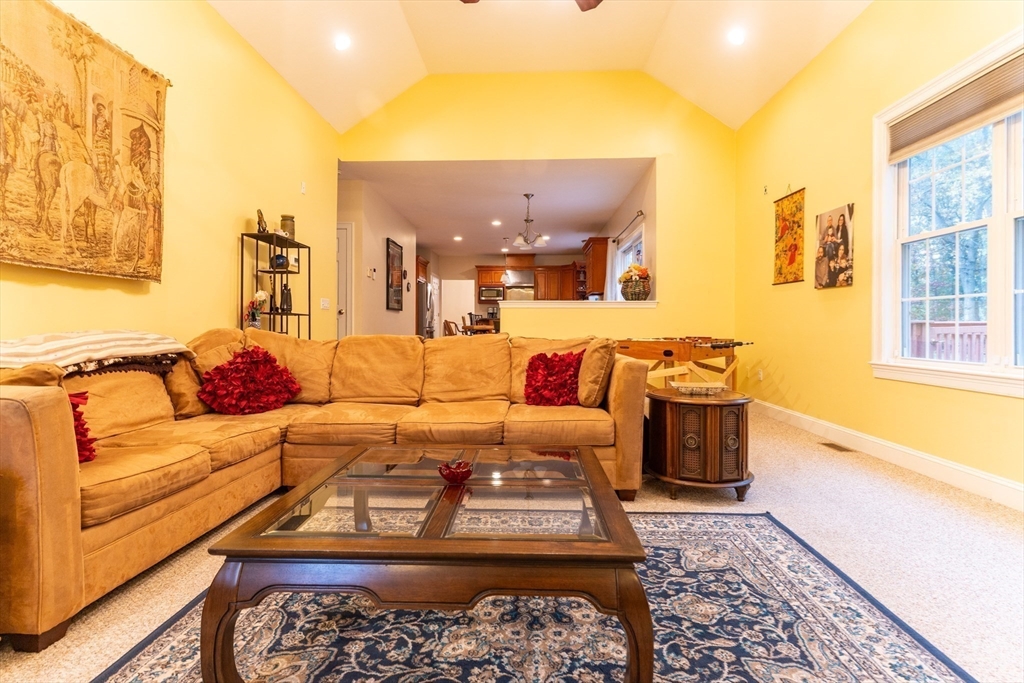 3 Nicole Road Mansfield, MA 02048 - Photo 11 of 37 Gallery Image 11