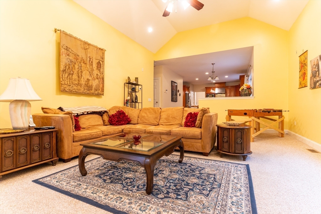 3 Nicole Road Mansfield, MA 02048 - Photo 12 of 37 Gallery Image 12