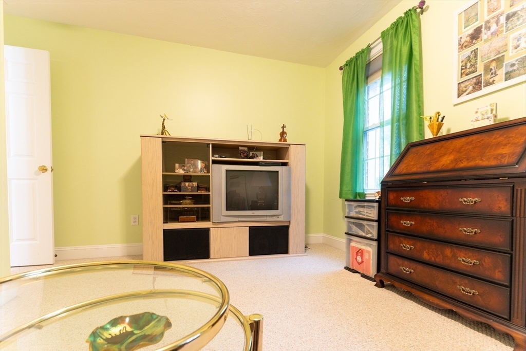3 Nicole Road Mansfield, MA 02048 - Photo 31 of 37 Gallery Image 31