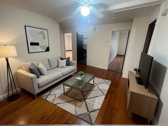 $1,899 | 35 Prospect Street, Unit 1, Spencer, MA 01562