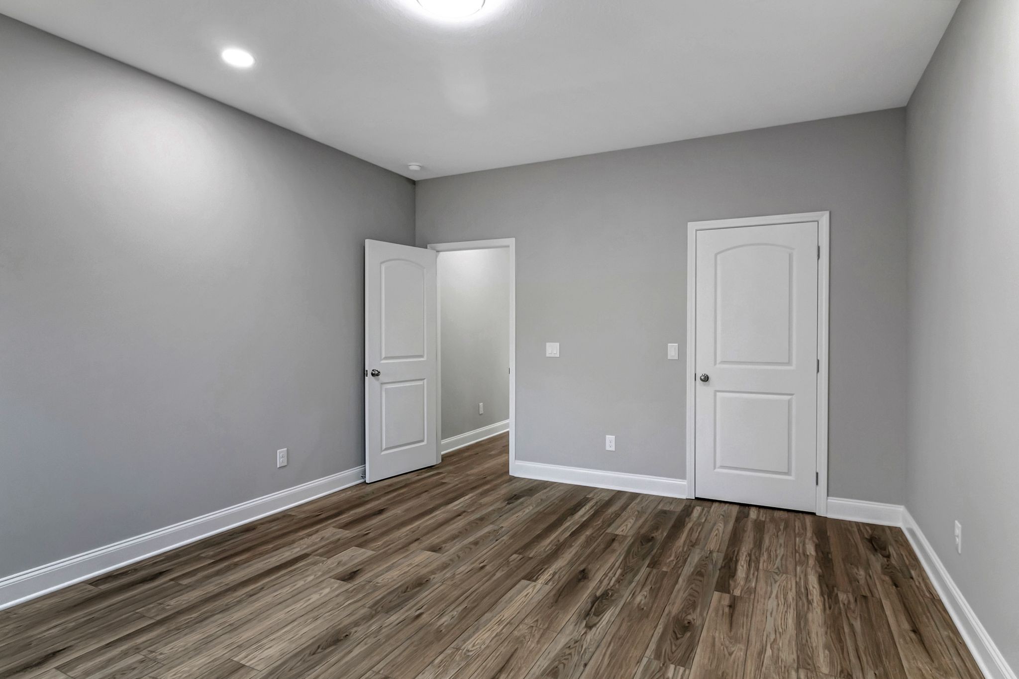 96 Mockingbird Lane Paris, TN 38242 - Photo 23 of 33