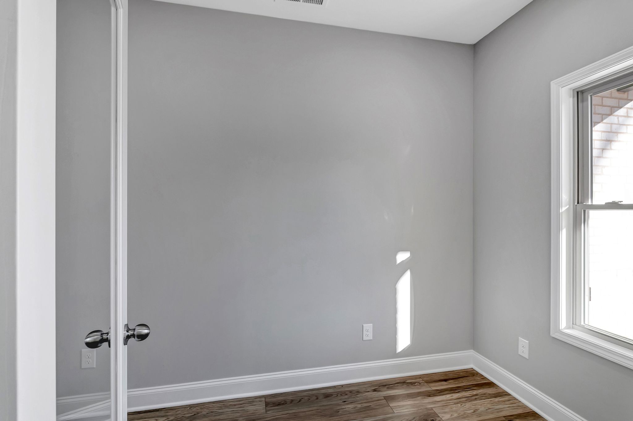 96 Mockingbird Lane Paris, TN 38242 - Photo 8 of 33