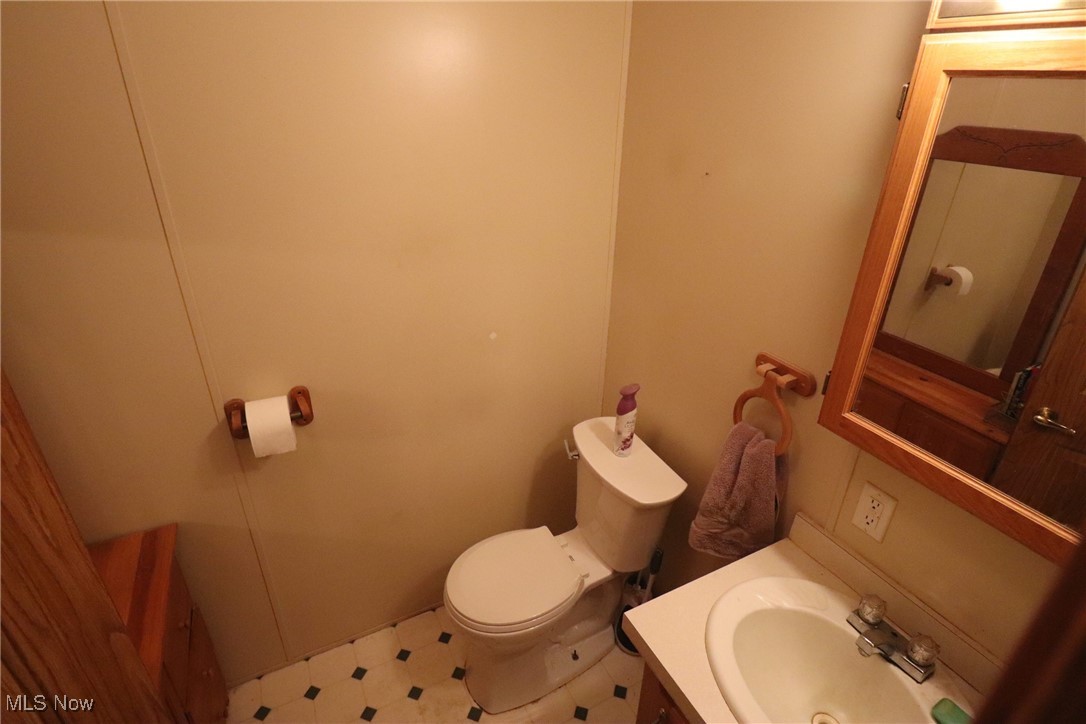 4159 Hartland Center Road Collins, OH 44826 - Photo 23 of 27 Half bath off laundry room