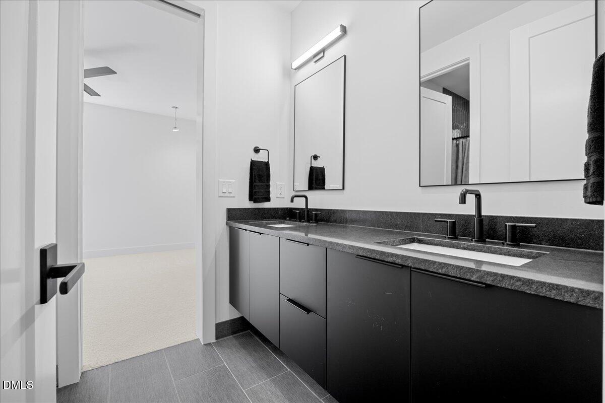 3300 Six Forks Road, Unit 102 Raleigh, NC 27609 - Photo 43 of 61 013-2A1A4684
