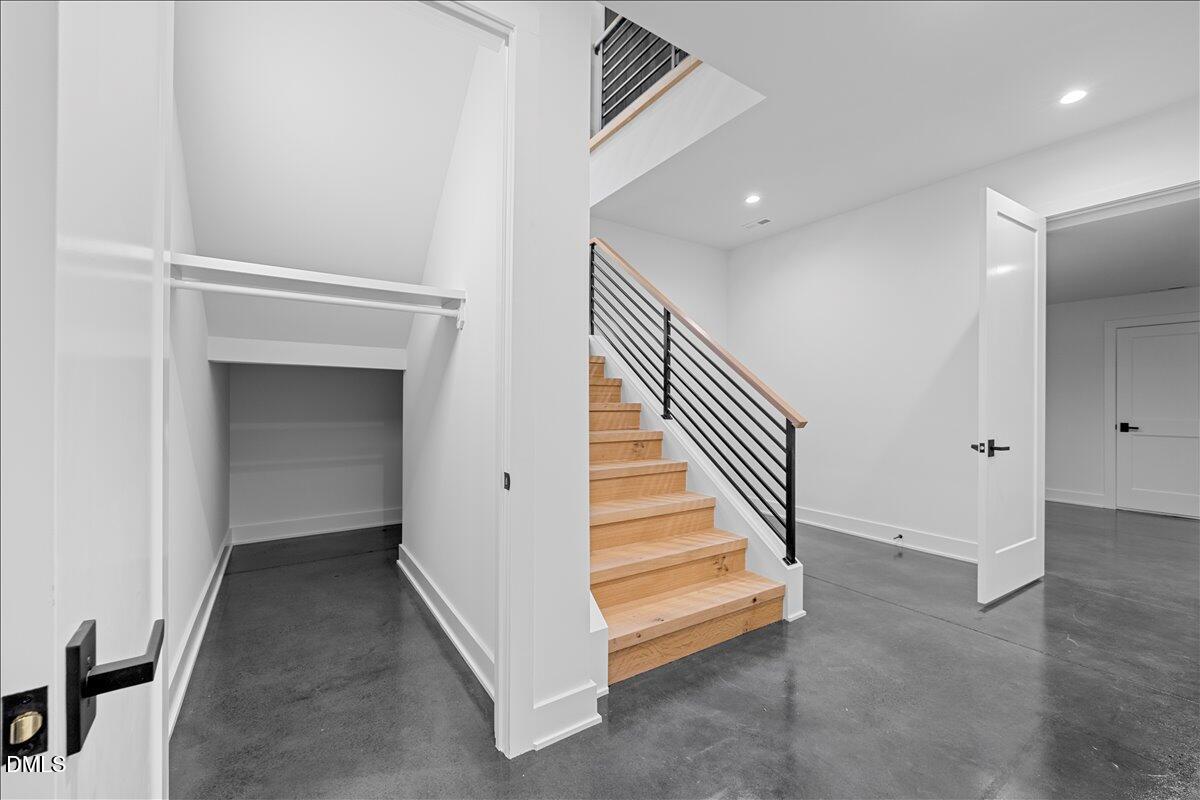 3300 Six Forks Road, Unit 102 Raleigh, NC 27609 - Photo 53 of 61 030-2A1A4909