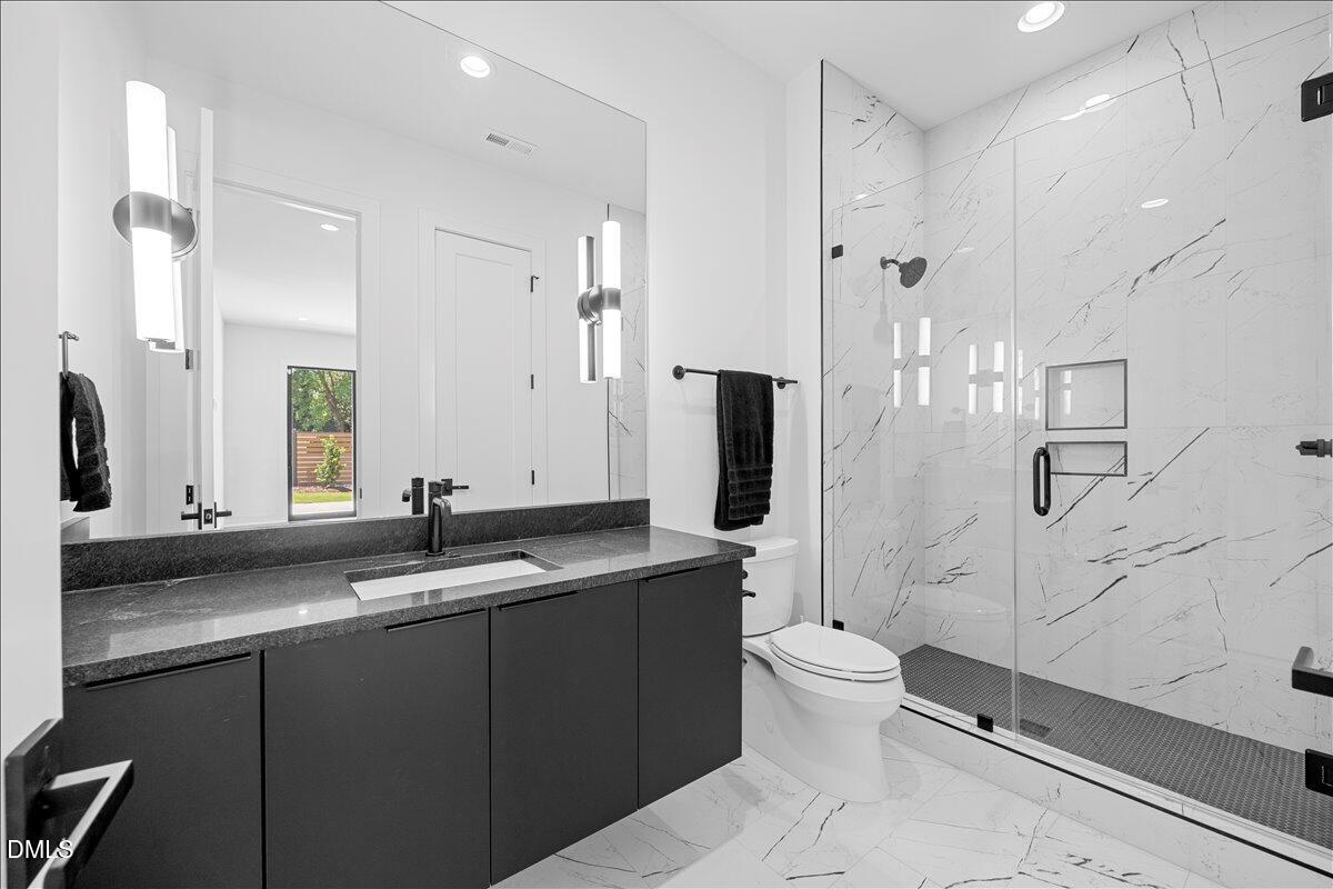 3300 Six Forks Road, Unit 102 Raleigh, NC 27609 - Photo 57 of 61 034-2A1A4927