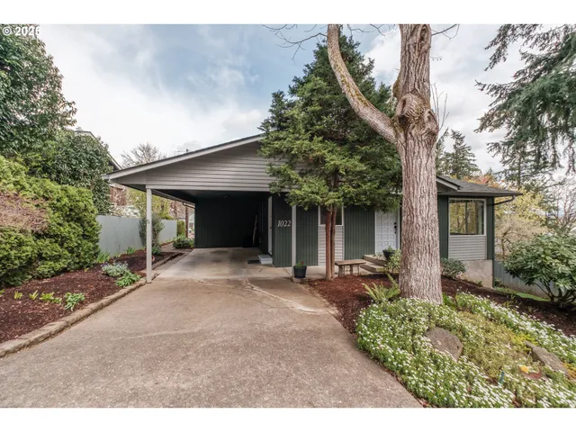 $545,000 | 1022 Pali Drive Northwest, Salem, OR 97304