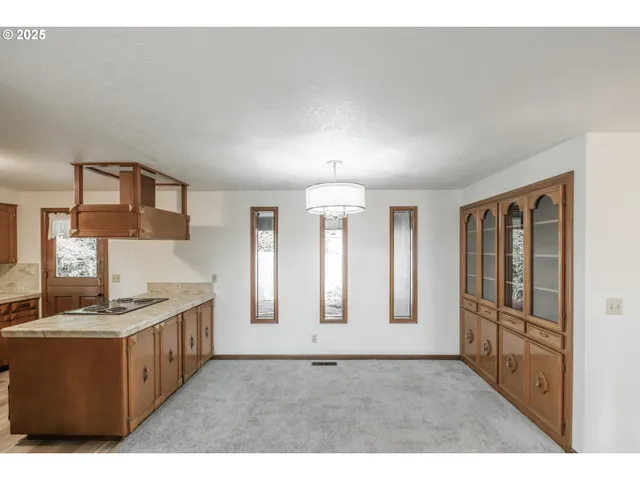 $545,000 | 1022 Pali Drive Northwest, Salem, OR 97304