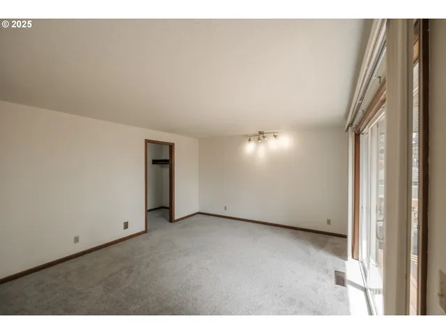 $545,000 | 1022 Pali Drive Northwest, Salem, OR 97304