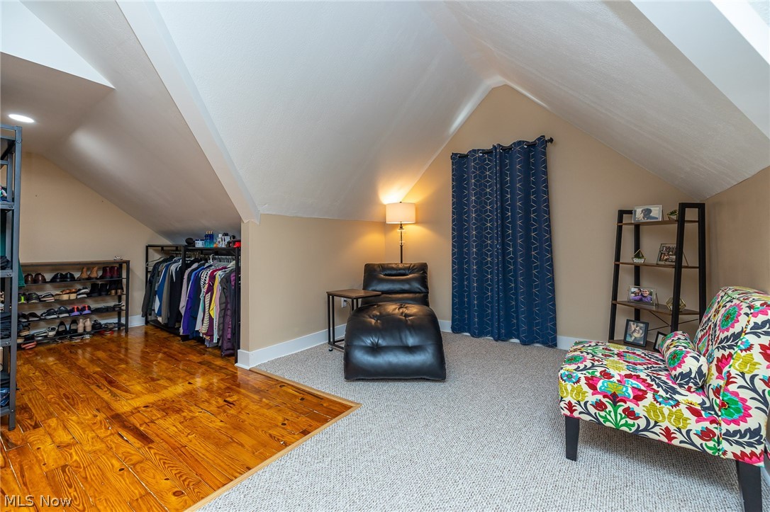 1596 Winchester Road Cleveland, OH 44124 - Photo 10 of 35 Gallery Image 10