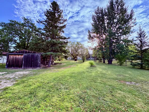 $24,900 | 211 7th Avenue Southeast, Baudette, MN 56623