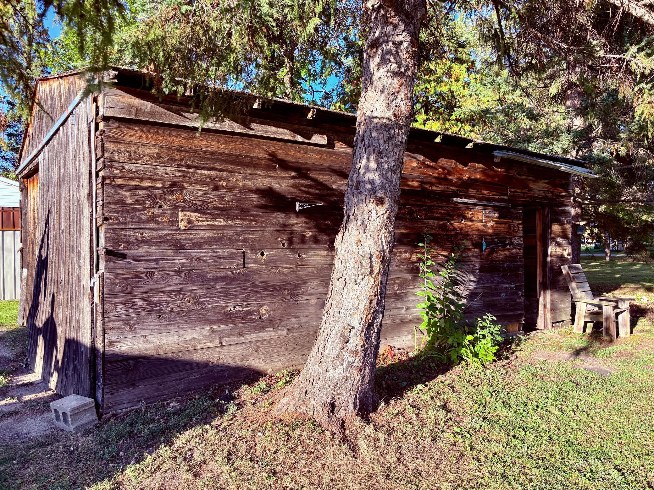 211 7th Avenue Southeast Baudette, MN 56623 - Photo 9 of 12